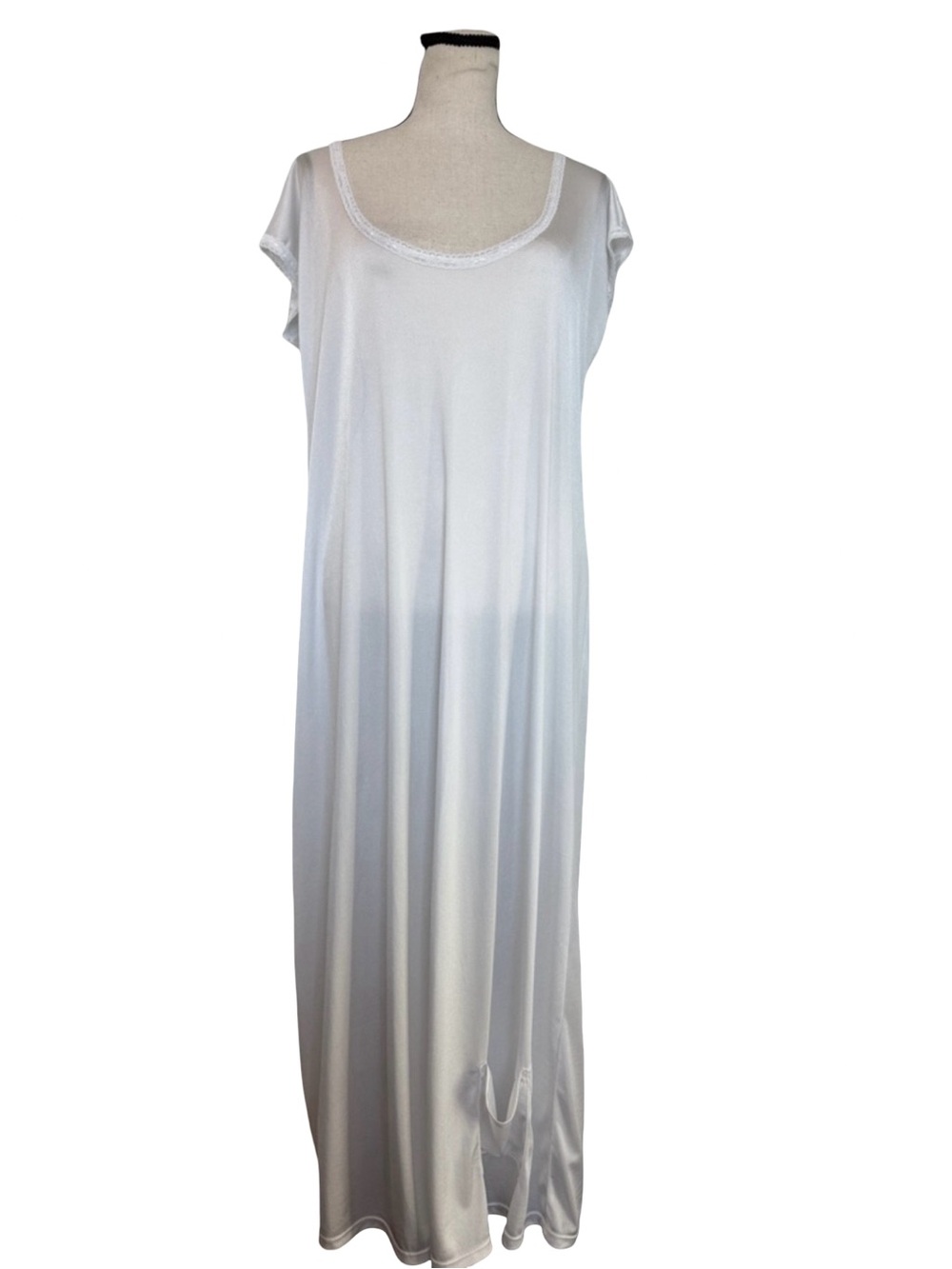 White Elegance Nightgown Small White Maxi Sleepwear Lace Trim Short Sleeve
